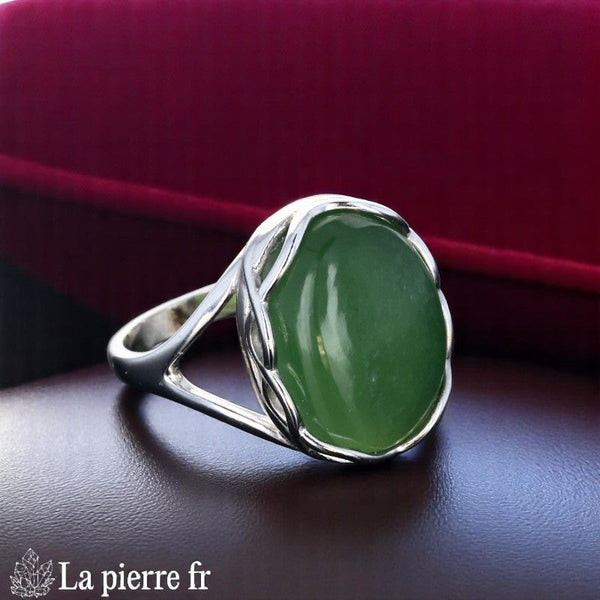 Bague Jade Vert Ovale en Argent Rhodié Moderne pour femme (Athena)