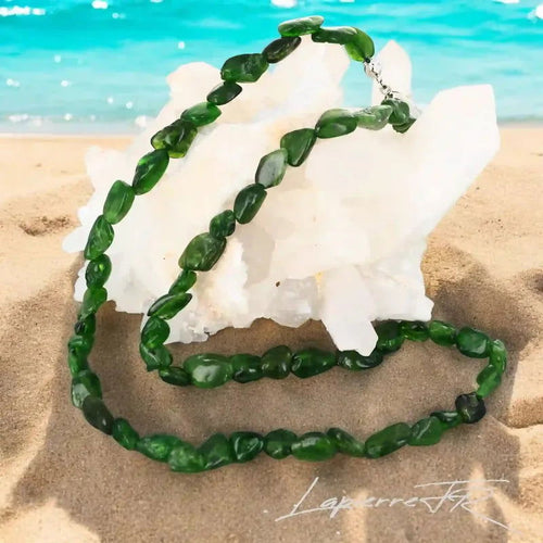 Collier pierres roulées Diopside naturelle – Connexion à la Nature & Apaisement
