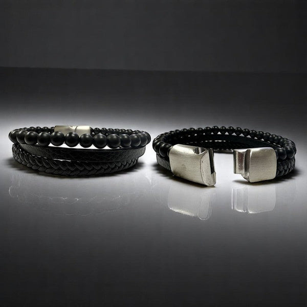 Bracelet homme multi-rangs La Pierre Fr avec cuir et perles Onyx Noir 6mm, fermoir acier, design moderne et protecteur.