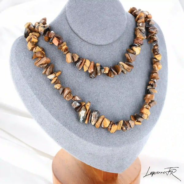 Collier Ćil de Tigre Baroque Chatoyant (Regard Protecteur) avec pĂ©pites naturelles dorĂ©es et brunes.