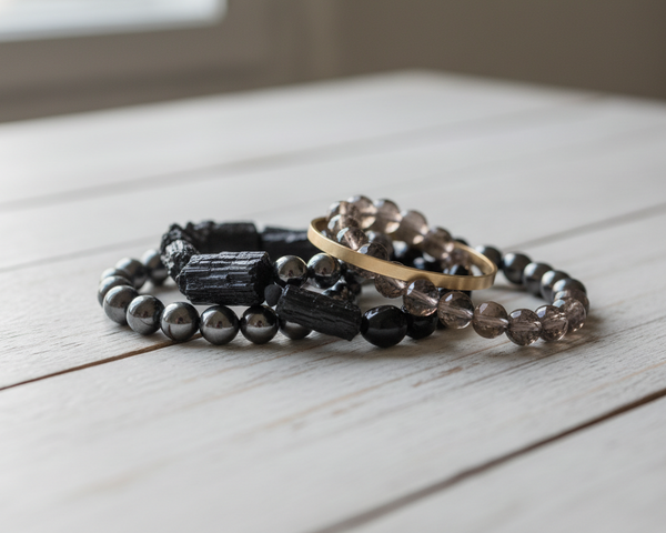 Bracelet ancrage & stabilité : quelles pierres choisir ?