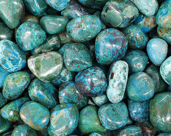 Chrysocolle : Vertus, Origine, Chakras, Signes & Conseils (pierre d’apaisement)