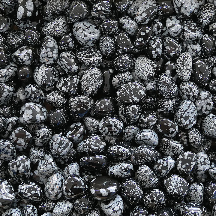 Obsidienne Flocon de Neige : Origine, Vertus et Propriétés de la Pierre en Lithothérapie