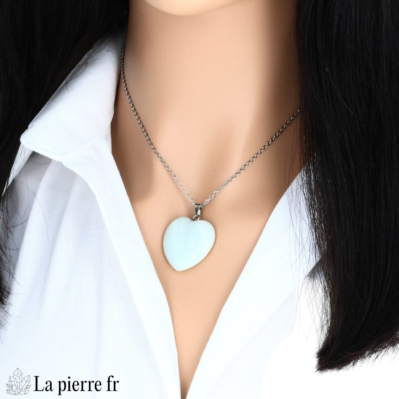 Pierres de la Vierge en lithothérapie — pendentif coeur en amazonite — La Pierre FR