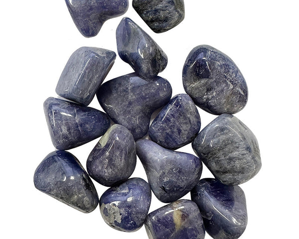 Tanzanite : Vertus, Origine, Chakras, Signes et Conseils (Zoïsite bleue)