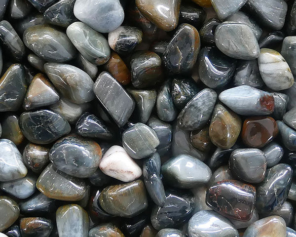 Tourmaline Œil de Chat : Vertus, Origine, Chakras, Signes & Conseils