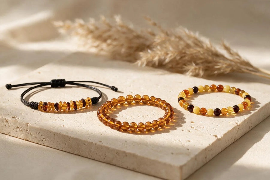 Bracelets en ambre véritable, pierre naturelle, sur travertin