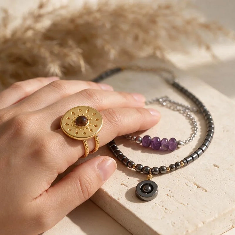 Bijoux et pierres de protection, sur travertin