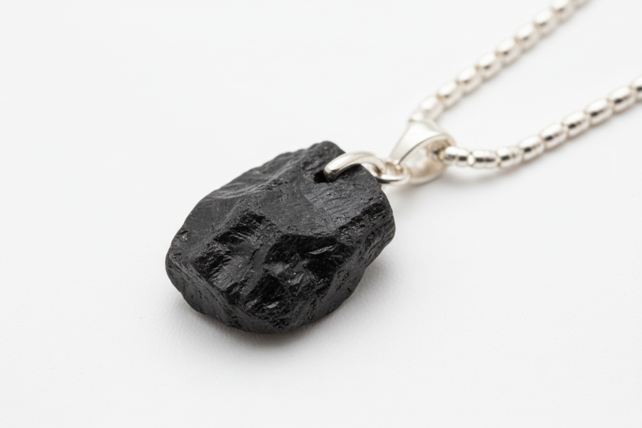 Pendentif en shungite naturelle véritable monté sur argent 925 rhodié