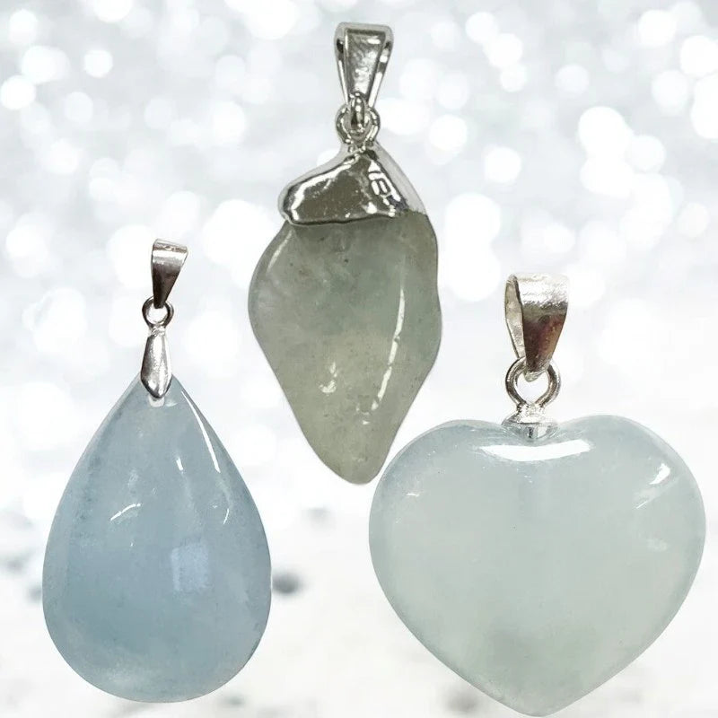Pendentif en pierre d'aigue marine véritable 