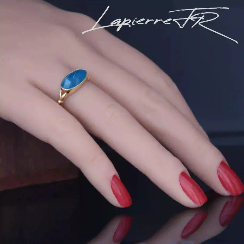 Bague Apatite Bleue solitaire ovale plaqué Or 18 carats, pierre naturelle bleue de communication
