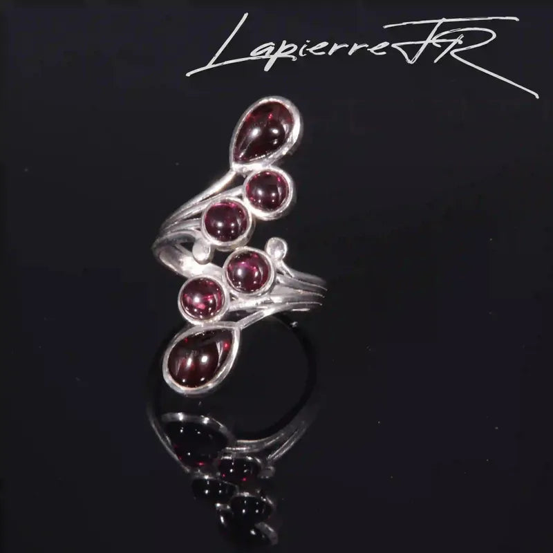 Bague Grenat rouge en argent rhodié