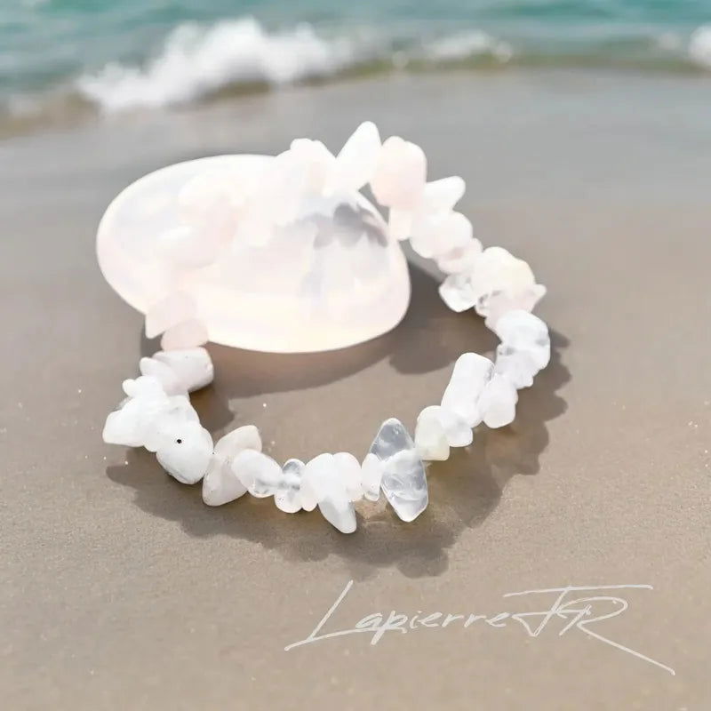 Détail des perles de Quartz Rose du bracelet, pierre naturelle rose tendre