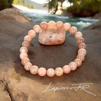Bracelet pierre naturelle en Pierre de Soleil véritable, bijou de lithothérapie orange scintillant pour l’énergie positive, la confiance et la vitalité intérieure. Bracelet sur mesure pour femme et homme – La Pierre FR.