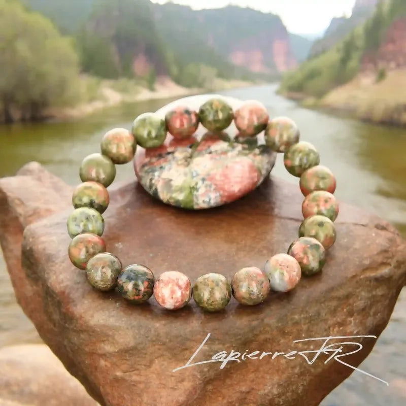 Bracelet pierre naturelle en Unakite véritable, bijou de lithothérapie vert et rose pour l’équilibre émotionnel, l’apaisement du cœur et l’harmonie intérieure. Bracelet sur mesure pour femme et homme – La Pierre FR.