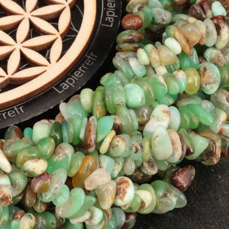 Perles Chrysoprase en pierre naturelle baroque sur fil de 36 cm pour la création de bijoux