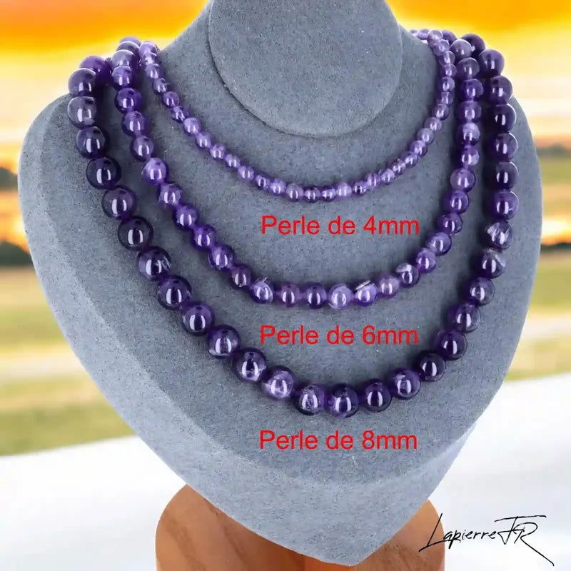 Collier Améthyste, bijou femme en pierre naturelle, perles rondes violettes, favorisant la paix intérieure, la méditation et la clarté de l’esprit.