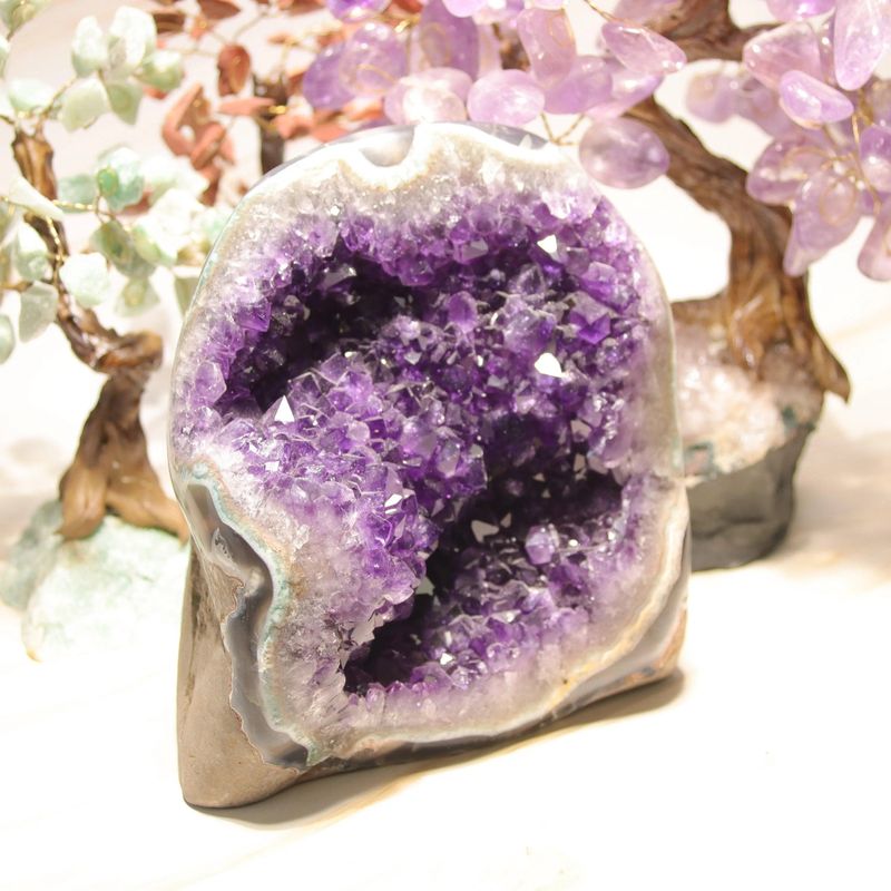 Géode Améthyste 1,641 Kg - La Pierre FR