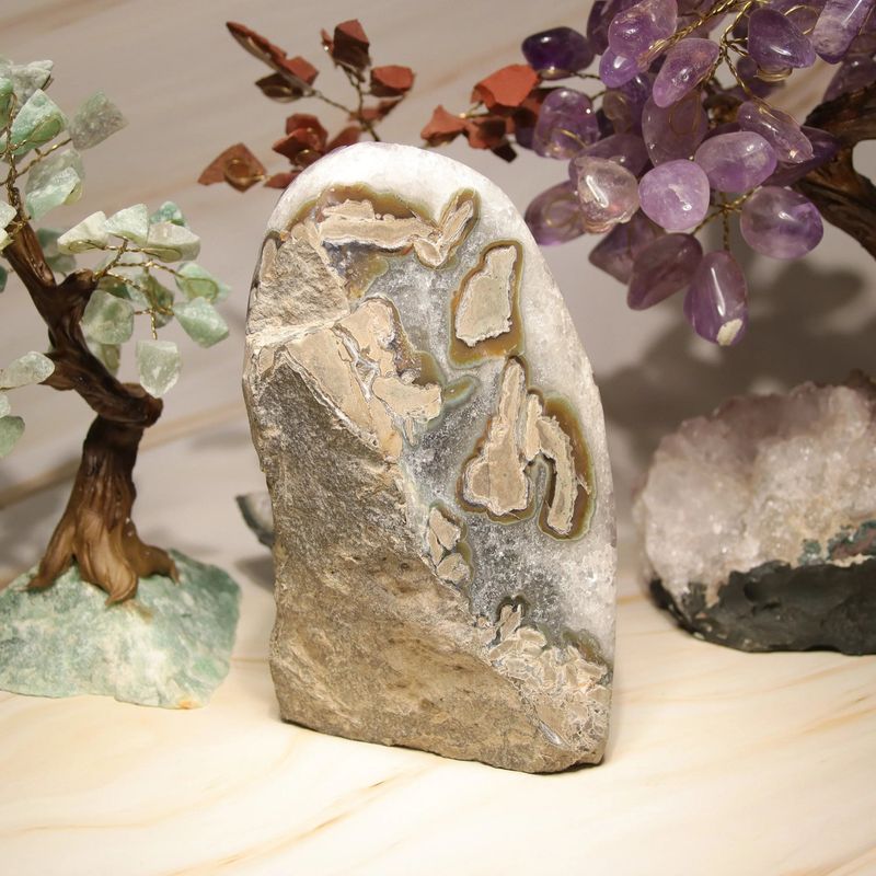 Géode Améthyste d'Uruguay à poser de 1.259 Kg - La Pierre FR