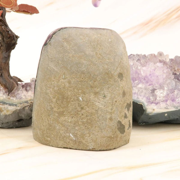 Géode Améthyste d'Uruguay à poser de 521g - La Pierre FR