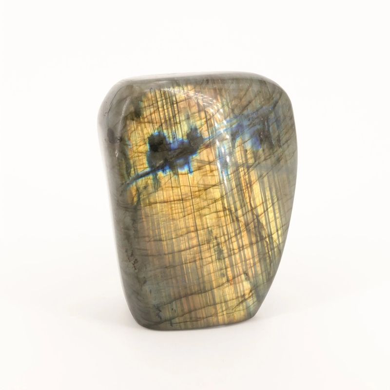 Pièce polie de Labradorite de Madagascar, jeux de lumière bleutés, minéral naturel