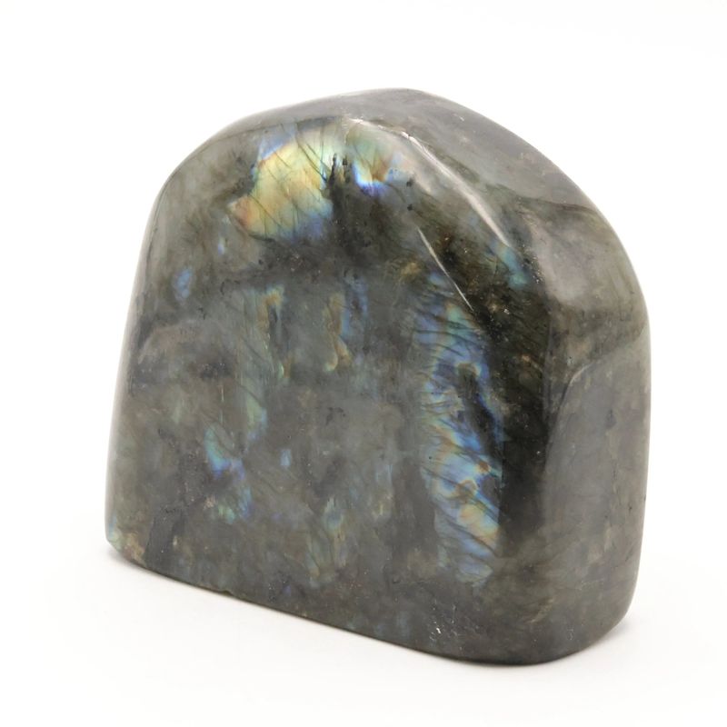 Bloc de Labradorite de Madagascar de 1,533 kg, pierre naturelle aux reflets bleus chatoyants