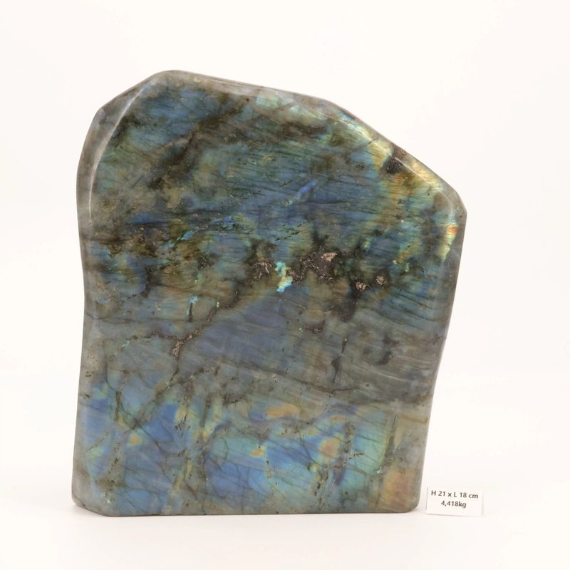 Exceptionnelle Labradorite de Madagascar (4.418 Kg)