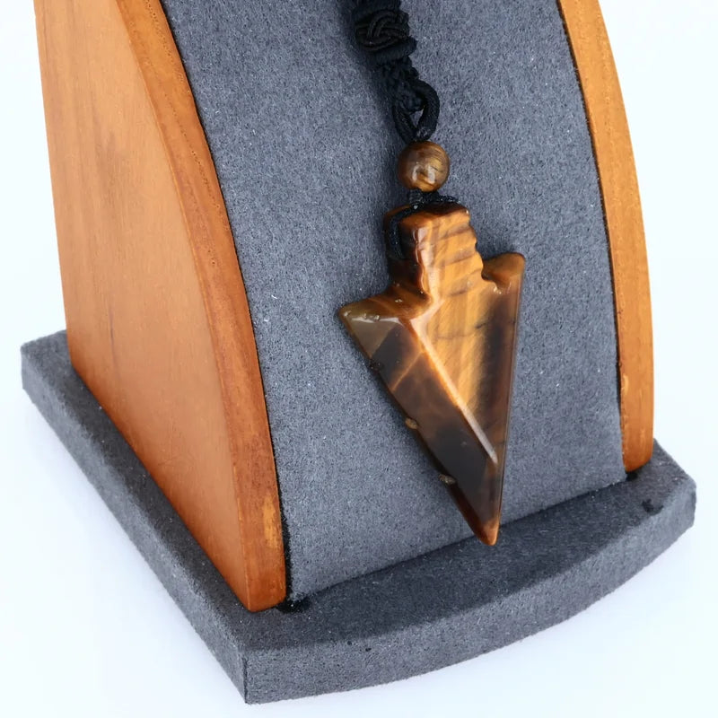 Collier-Pendentif en pierre naturelle Œil de Tigre en Pointe de Flèche | La Pierre Fr