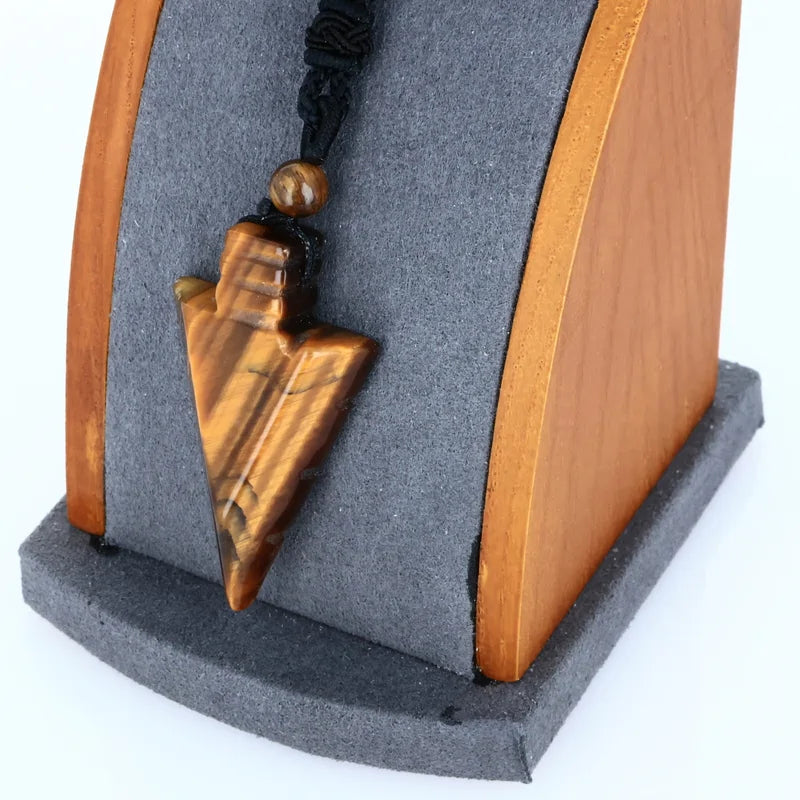 Collier-Pendentif Œil de Tigre en Pointe de Flèche pour homme | La Pierre Fr