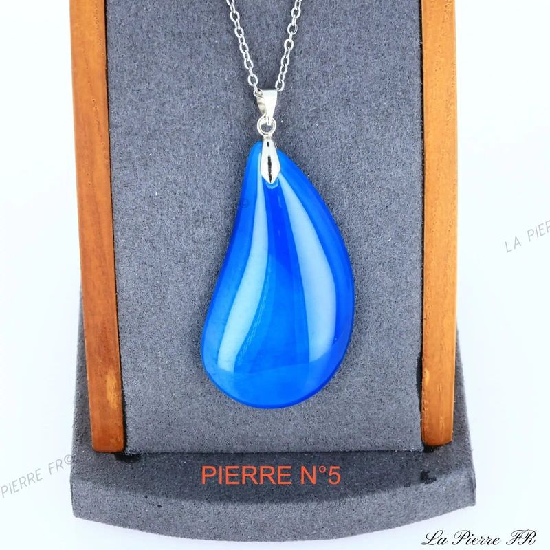 Pendentif larme en pierre d'agate bleue - La Pierre FR
