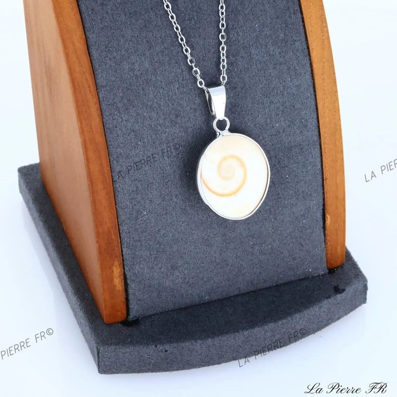 Pendentif Œil de Shiva (Ste Lucie) authentique de Madagascar. Opercule naturel, porte-bonheur, protection contre le mauvais œil 