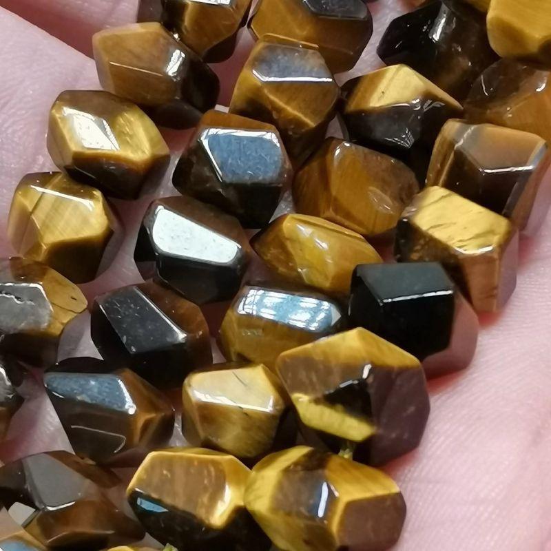 Perles œil de tigre naturelle irrégulière 9-11mm, lot de 25-28 perles, Grosse perle irrégulière biseautée, perle pierre naturelle, Pépite - La Pierre FR