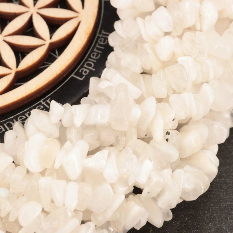Perles Pierre de Lune en pierre naturelle baroque sur fil de 36 cm pour la création de bijoux
