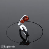 Profil de la Bague Ambre (Duo Harmonieux) en argent 925 rhodié moderne avec deux pierres.