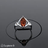 Profil de la Bague solitaire Ambre (Marquise Élancée) en argent 925 rhodié design moderne.