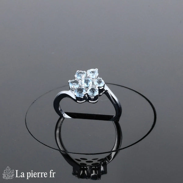 Bague Aigue-Marine (Floraison Céleste) multi-pierres en argent rhodié, 7 pierres rondes 3mm - Vue de dessus.