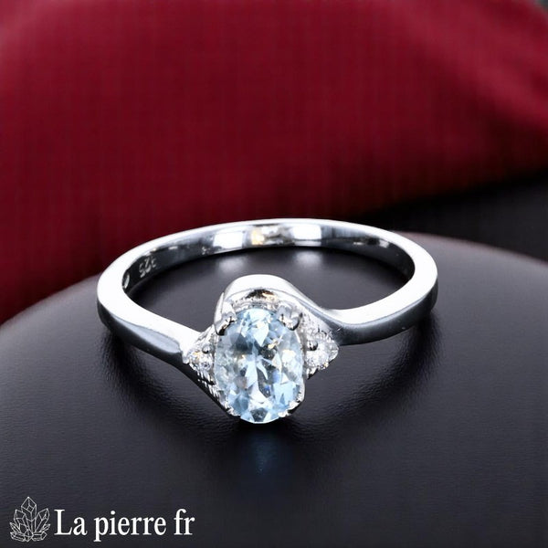 Bague Aigue-Marine (Trilogie Scintillante) trois pierres en argent rhodié, aigue-marine ovale 5x7mm centrale - Vue de dessus.