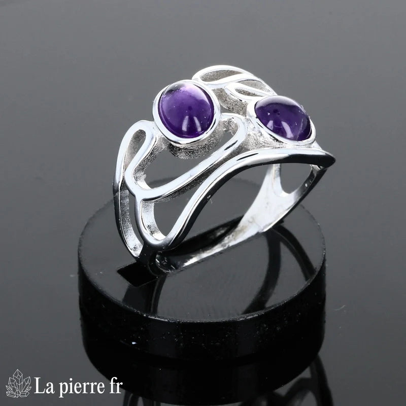 Bague pour femme de style bohème en argent 925 rhodié avec deux améthystes véritables (ovale et ronde).