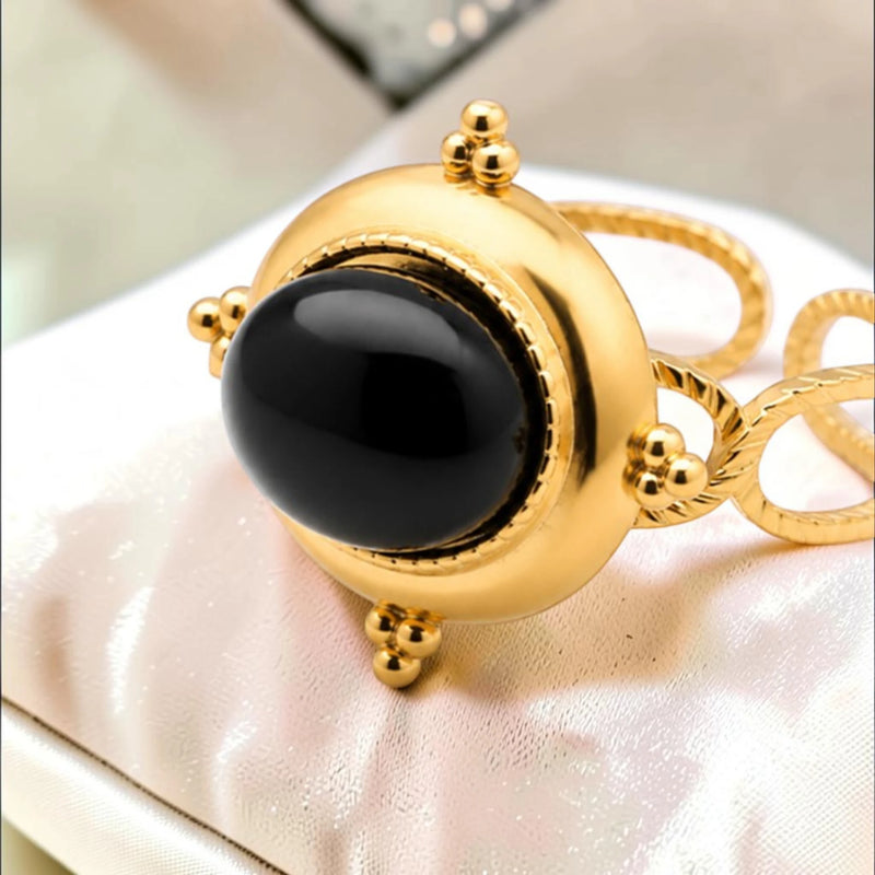 Bague cabochon en Onyx noir ÉCRIN®, acier doré