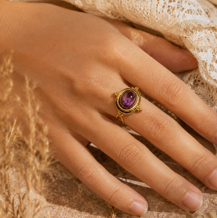 Bague cabochon vintage en améthyste