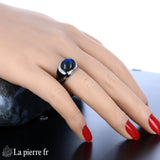 Gros plan cabochon labradorite ovale 10x12mm et émail Bague (Blason Artisanal)