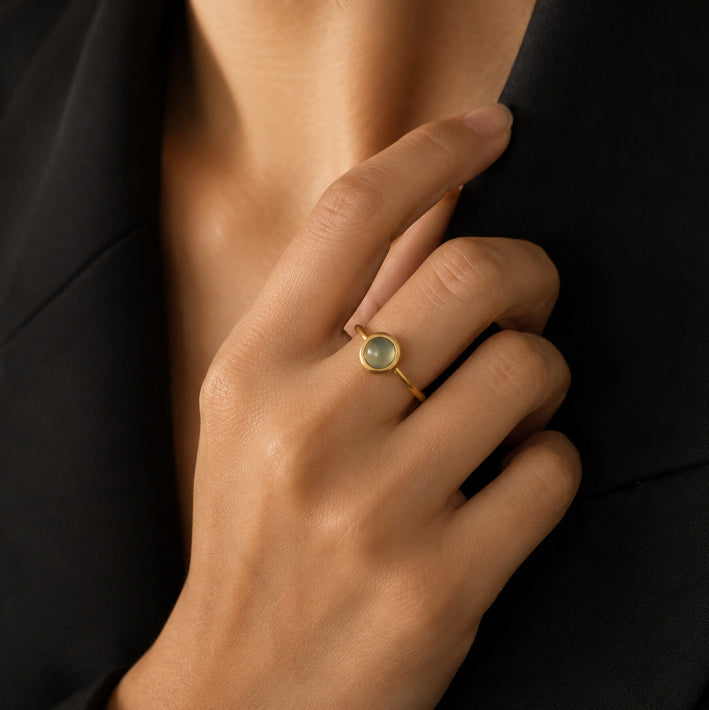 Bague fine femme en aigue-marine et acier inoxydable doré