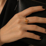 Bague fine dorée en Pierre de soleil FILINE®