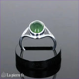 Bague pour femme en argent avec pierre naturelle Jade Vert classique 7x9mm, finition cabochon.
