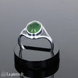 Bague classique pour femme en argent véritable avec Jade Vert naturel ovale 7x9mm.
