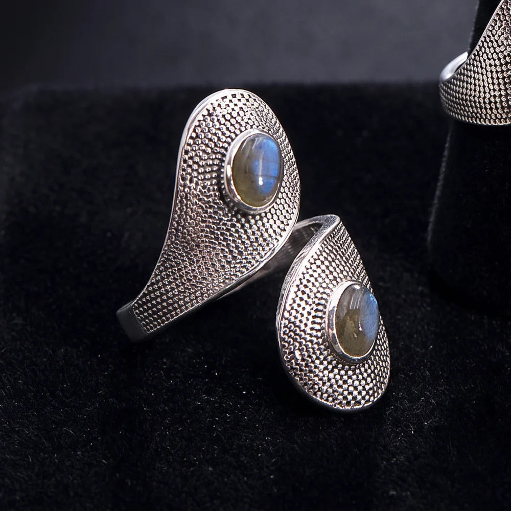 Bague labradorite argent 925 rhodié, deux pierres ovales sur monture croisée texturée