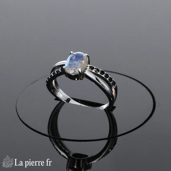 Bague Labradorite (Galaxie Scintillante) ovale facettée entourage 12 zircons argent