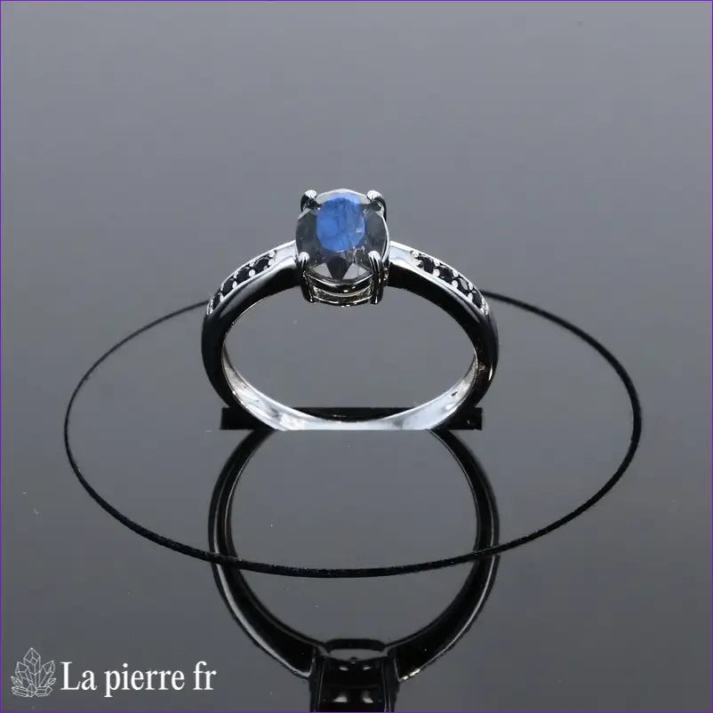 Bague femme moderne La Pierre Fr modèle (Prisme Étoilé) argent rhodié zircons