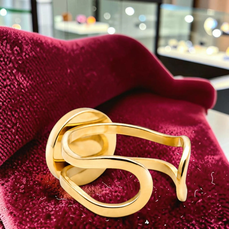 Bague lithothérapie onyx, anneau doré ouvert