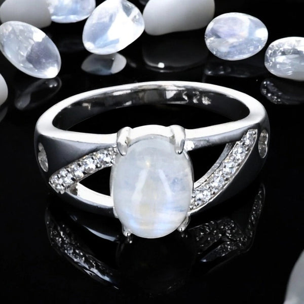 Bague en Pierre de Lune (Éclat Croisé) — profil de l’anneau, style vintage